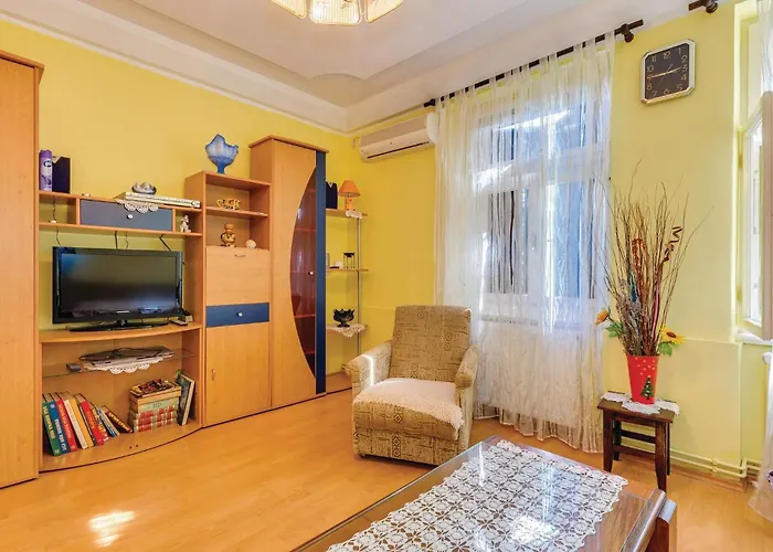 1 Bedroom Beautiful In Bakar