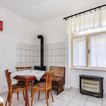 Appartement 1 Bedroom Beautiful In